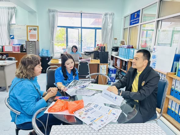 อำเภอเมืองสุราษฎร์ธานี ขับเคลื่อน "โครงการคนละครึ่ง พลัส" อย่างต่อเนื่อง ในห้วงการเปิดให้ลงทะเบียนร้านค้า ตั้งแต่วันที่ 15 ตุลาคม - 19 ธันวาคม 2568