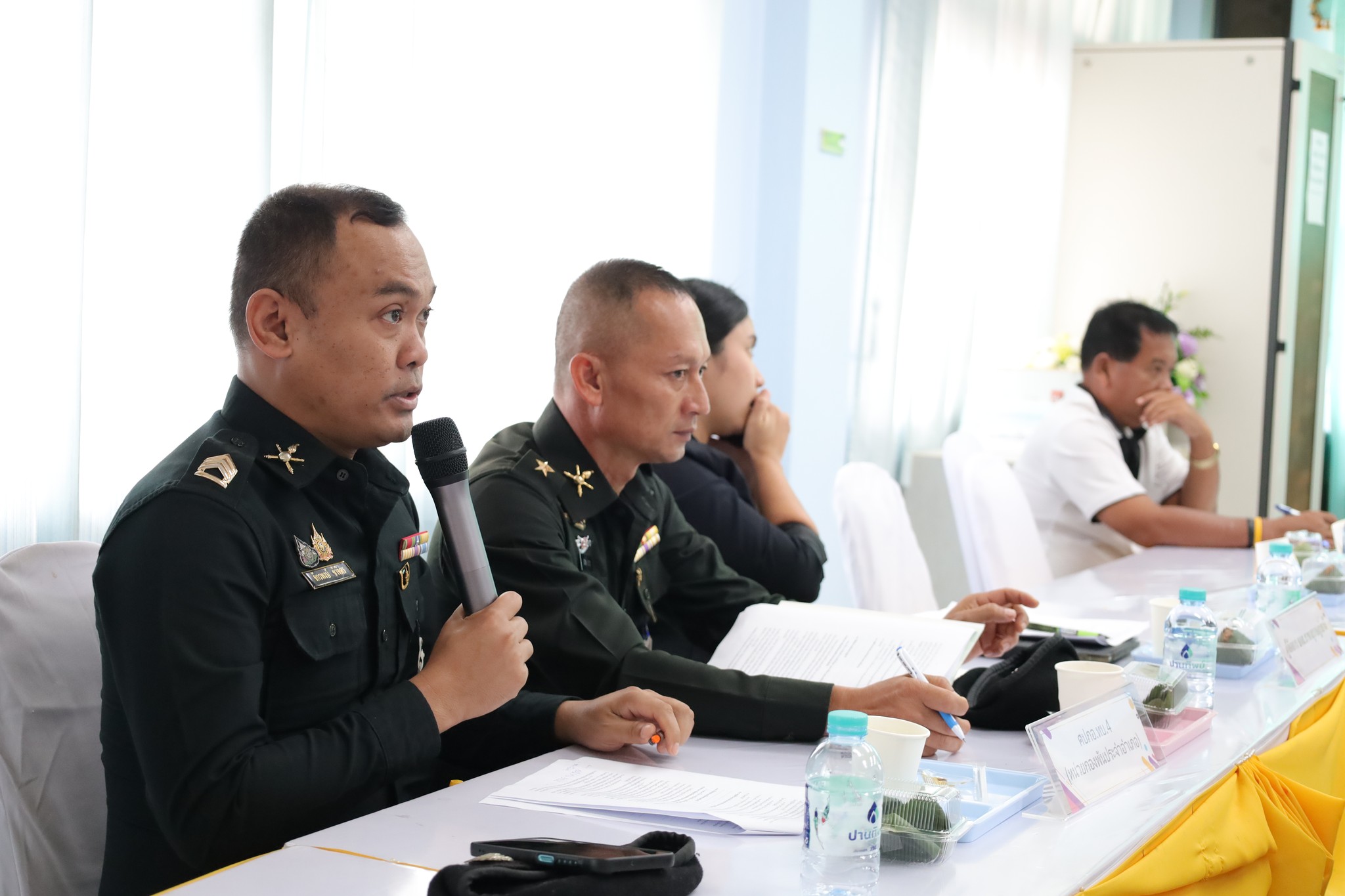 อำเภอเมืองสุราษฎร์ธานี จัดการประชุมหัวหน้าส่วนราชการประจำอำเภอเมืองสุราษฎร์ธานี ฯลฯ ครั้งที่ 11/2568 ประจำเดือนพฤศจิกายน 2568