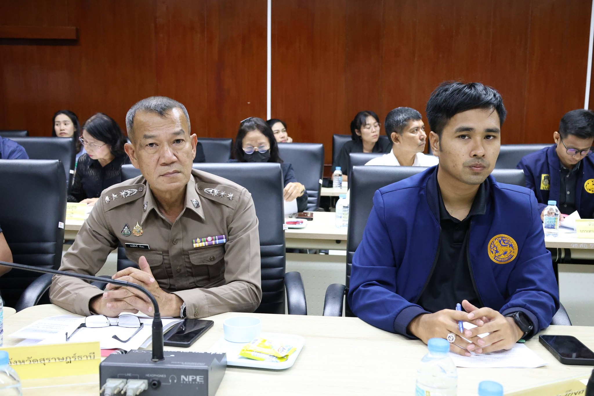 อำเภอเมืองสุราษฎร์ธานี เข้าร่วมการประชุมคณะทำงานอำนวยความสะดวกแก่ประชาชนในการเดินทางไปเข้าเฝ้าฯ กราบบังคมพระบรมศพ สมเด็จพระนางเจ้าสิริกิติ์ พรบรมราชินีนาถ พระบรมราชชนนีพันปีหลวง รอบที่ 4